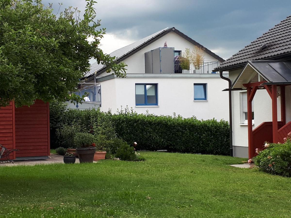 Ferienwohnungen Aviva Bodman - Urlaub In Unmittelbarer Seenaehe Екстериор снимка